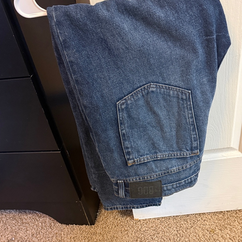 BDG Men's Relaxed Jeans in Dark Blue